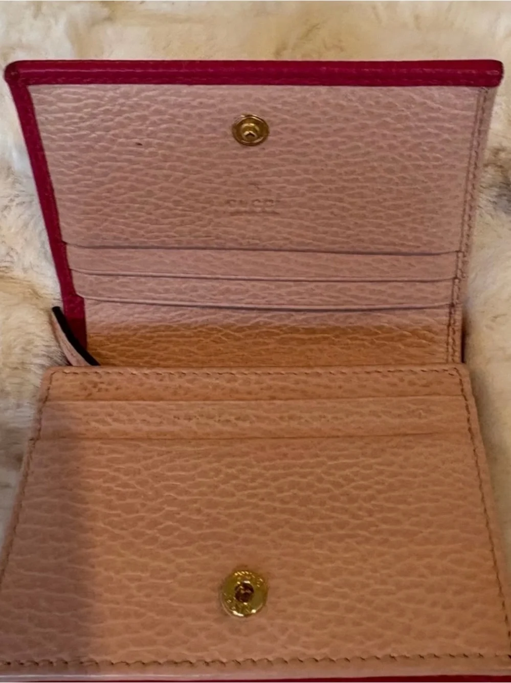 Gucci Marmont Two-Toned Fuschia and Pink Pebbled Leather Wallet with Gold GG - Picture 5 of 8